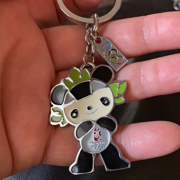 Pretty set Keychain of Panda different brands - Picture 2 of 8
